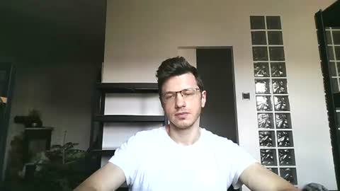 Andrew independent model 2000-0000 CET daily online show from 07.08.26