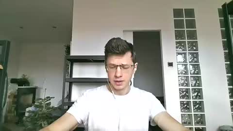 Andrew independent model 2000-0000 CET daily online show from 07.09.26