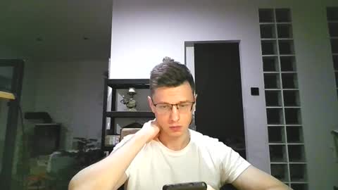 Andrew independent model 2000-0000 CET daily online show from 07.16.26