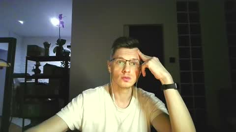 Andrew independent model 2000-0000 CET daily online show from 07.20.26