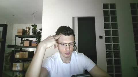 Andrew independent model 2000-0000 CET daily online show from 07.30.26