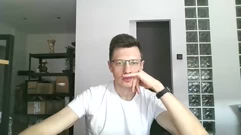 Andrew independent model 2000-0000 CET daily online show from 08.03.26