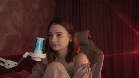 Snapshot of lumenova chatting on 03.27.26 Amelia online show from 03.27.26