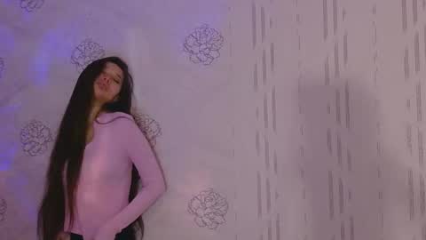 Anora online show from 11.17.25