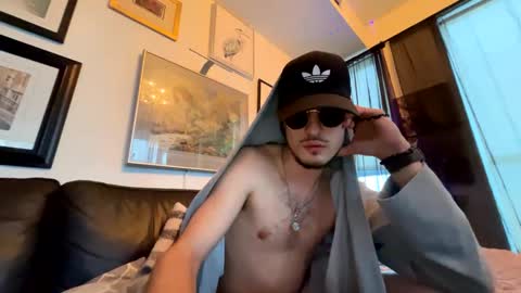 Snapshot of lumii1995 chatting on 02.03.25 IM STRAIGHT Only Fans lumiifundz online show from 02.03.25