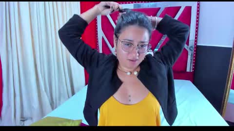 Luna  online show from 10.07.25