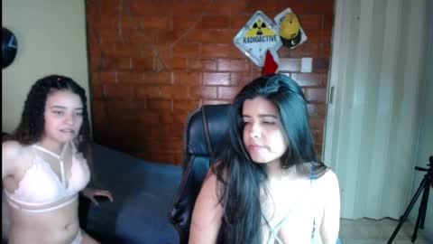 Snapshot of luna_and_1cinnamongirl_ chatting on 04.06.26 Luna Cinnamon online show from 04.06.26