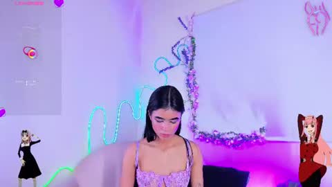 luna_bella_23 online show from 07.12.26