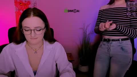 luna_berryy online show from 02.02.26