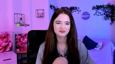 Snapshot of luna_berryy chatting on 08.05.26 luna_berryy online show from 08.05.26