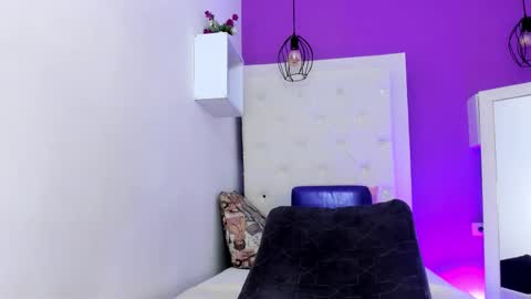 Luna online show from 11.23.25