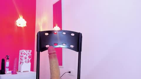 Snapshot of luna_ebony69 chatting on 03.10.26 Luna online show from 03.10.26