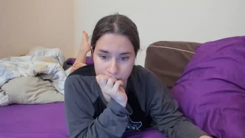 Snapshot of luna_elif chatting on 11.08.25 luna_elif online show from 11.08.25