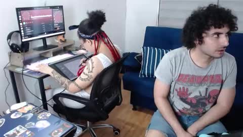 Snapshot of luna_evee chatting on 11.02.25 Evee online show from 11.02.25