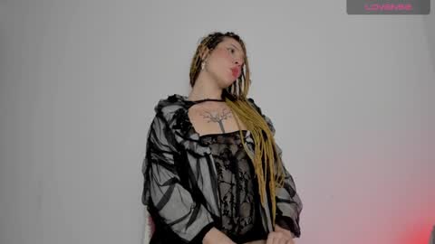 luna_hazard online show from 12.05.24