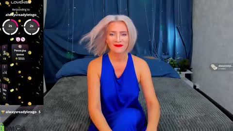 luna_lew1s online show from 11.06.25