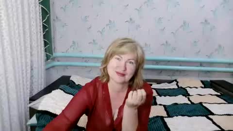 Snapshot of luna_lure11 chatting on 06.21.26 luna_lure11 online show from 06.21.26