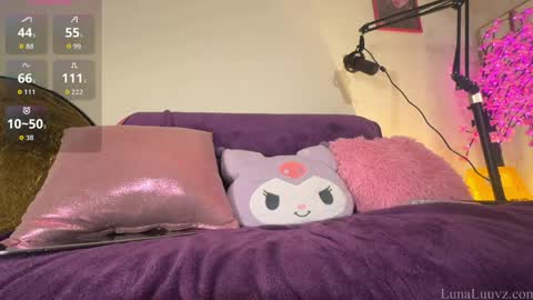 Luna Luuvz online show from 04.16.26