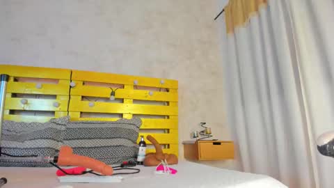 Luna online show from 12.02.25