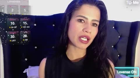 Snapshot of luna_starr69 chatting on 11.25.25 luna_starr69 online show from 11.25.25