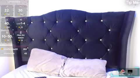 Snapshot of luna_starr69 chatting on 11.28.25 luna_starr69 online show from 11.28.25