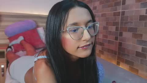 luna_valen online show from 06.07.26