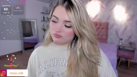 Snapshot of luna_volk chatting on 02.26.26 Luna online show from 02.26.26