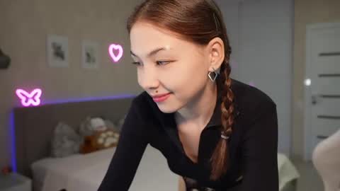 Sweet Luna online show from 04.15.26
