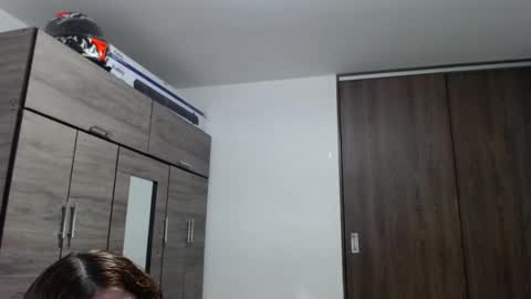 lunaa_sub online show from 10.04.25