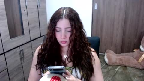 lunaa_sub online show from 07.21.26