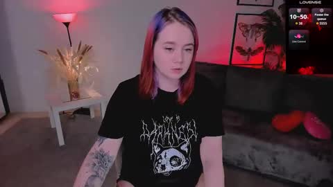 Snapshot of lunaali chatting on 02.22.26 Li online show from 02.22.26