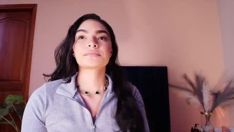Snapshot of lunaaspen chatting on 05.07.26 Luna Aspen online show from 05.07.26