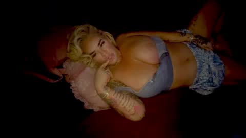 Luna Daddys Girl online show from 05.27.26