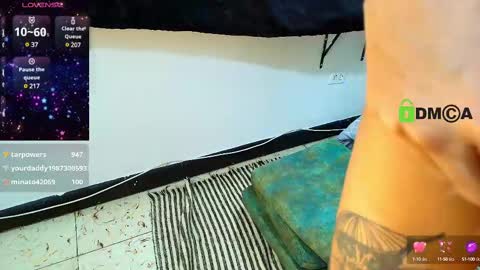 Snapshot of lunadaniel chatting on 02.09.25 Luna Daniel online show from 02.09.25