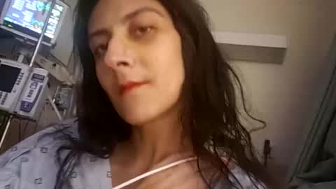 Snapshot of lunafreya92 chatting on 02.17.25 Freya online show from 02.17.25