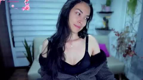 Luna online show from 10.13.25