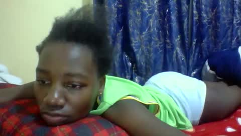 lunah_kitty online show from 04.23.26