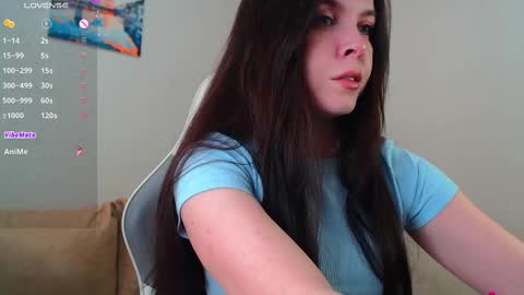 Snapshot of lunalovesuu chatting on 02.10.25 Luna online show from 02.10.25