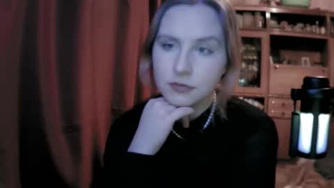 Snapshot of lunamystique_ chatting on 02.16.26 lunamystique_ online show from 02.16.26