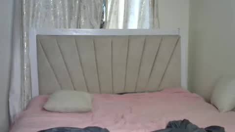 Snapshot of lunar_chocolate000 chatting on 02.16.26 Smiley online show from 02.16.26