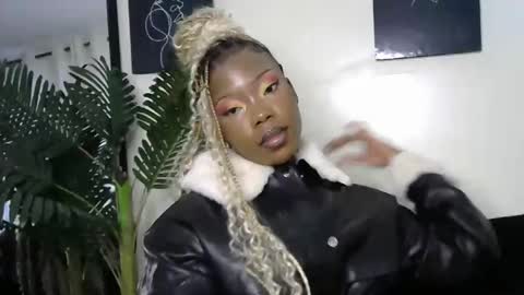 Smiley online show from 04.22.26