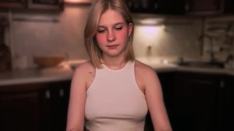 Lunar Mira online show from 11.21.25