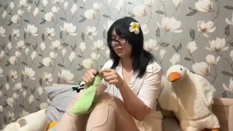 Snapshot of lunaraus chatting on 10.08.25 Yuna online show from 10.08.25