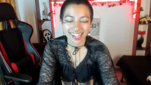 lunarichy online show from 10.28.25