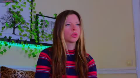 Luna Rishi online show from 02.23.25