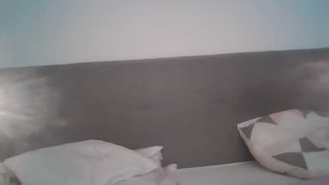 lunasky04 online show from 09.23.25