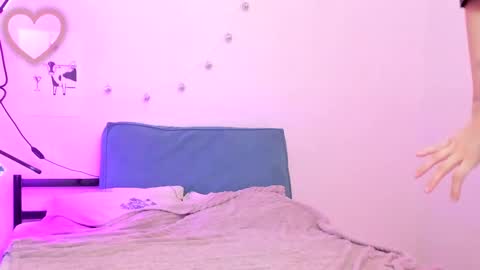 Kate online show from 02.19.25