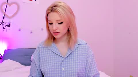 Kate online show from 02.25.25