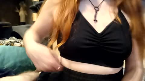 lunathepoet online show from 06.16.26