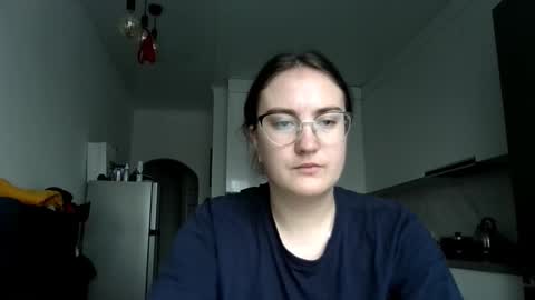 Snapshot of lunavelvet3 chatting on 11.17.25 lunavelvet3 online show from 11.17.25